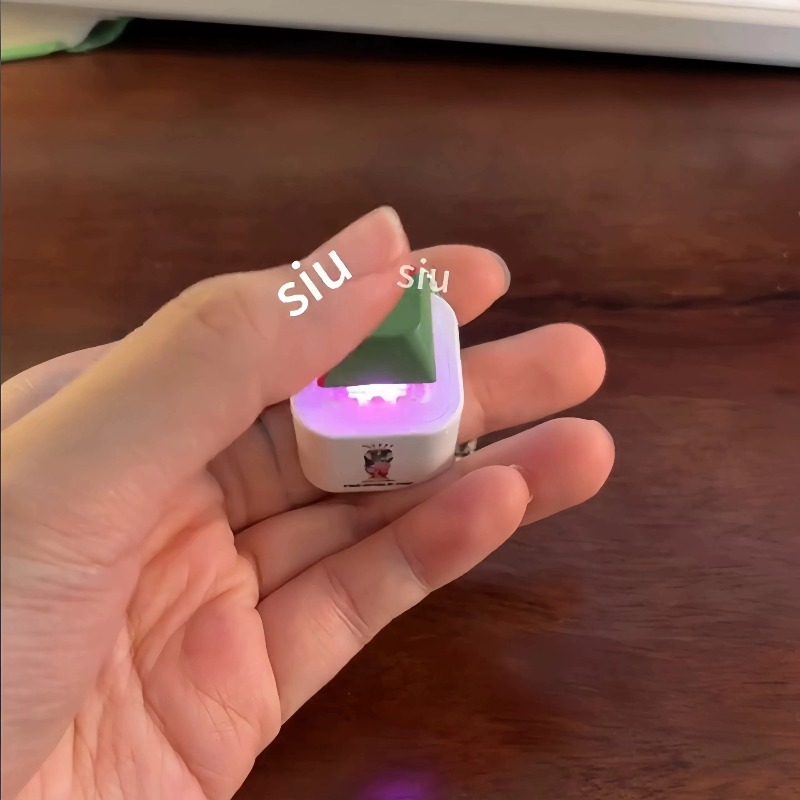 Model Kit Plastic - Novo Chaveiro de Teclado com Botão