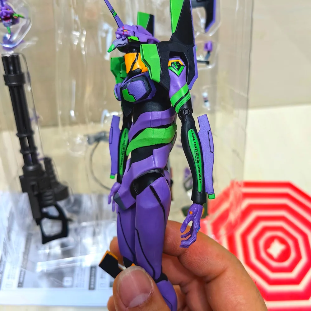 Figuras de Ação em Caixa de 19 - Model Kit Eva 02 avaliação e preço